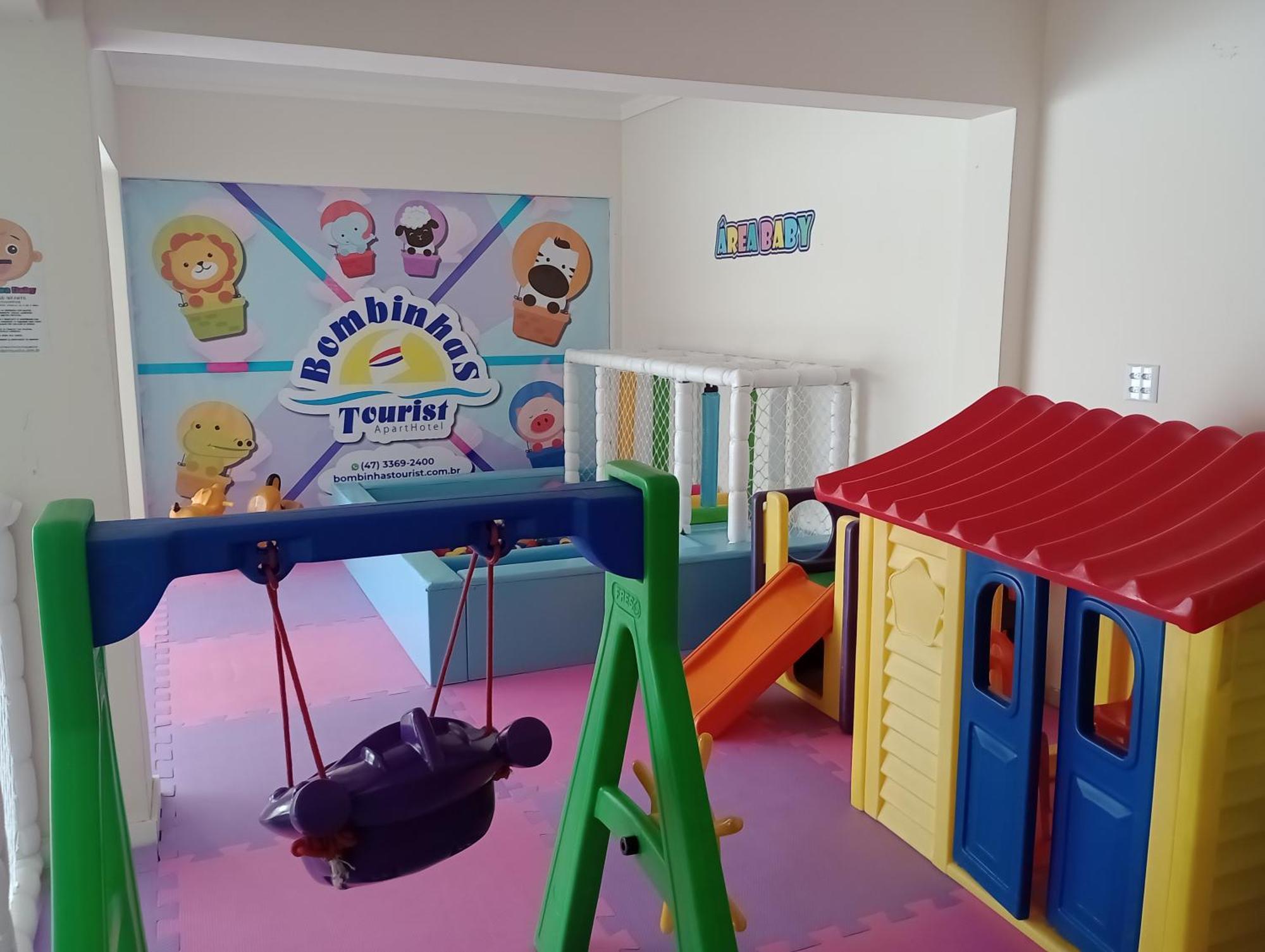 Bombinhas Tourist Apart מראה חיצוני תמונה